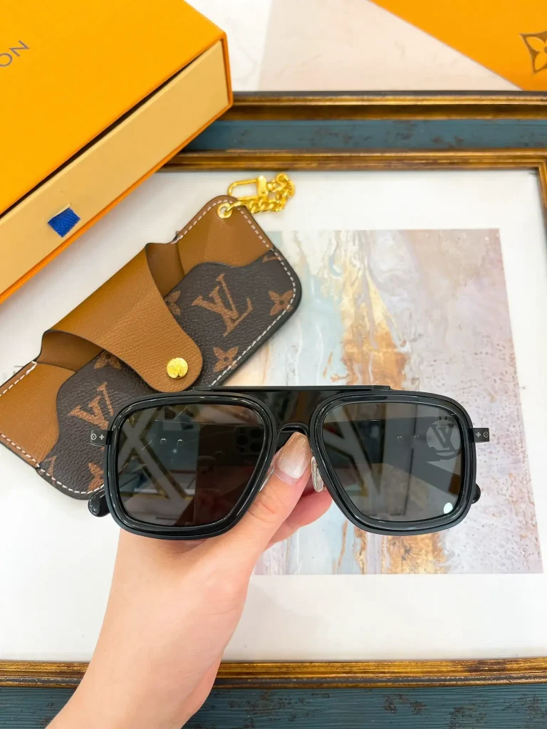 Z8582E SIZE：51口19-145