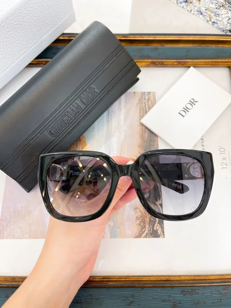 30MONTAIGNE S10F SIZE：54口20-130