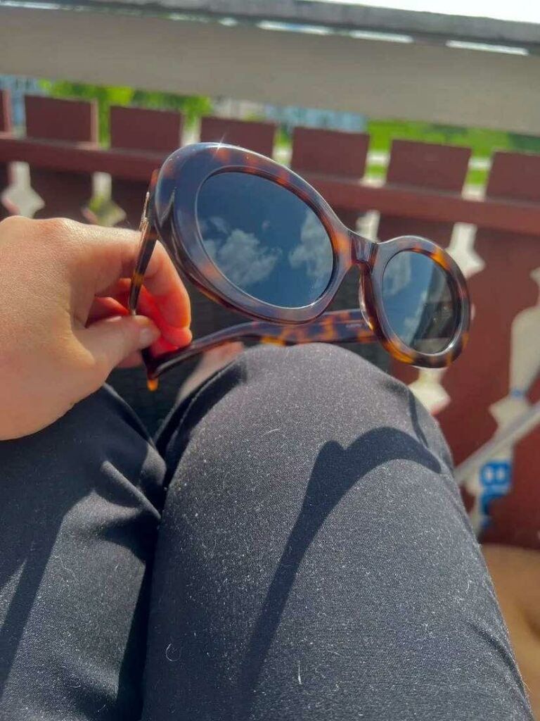 ab82a90e-104e-4cc4-bdd1-f351cdc4056f