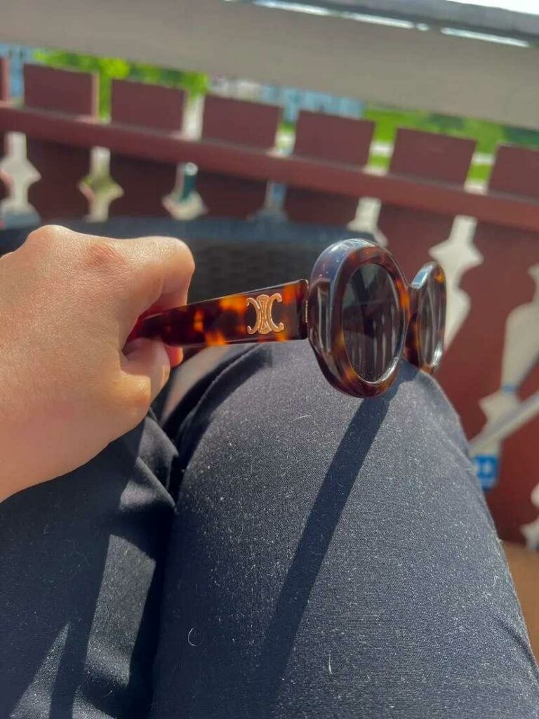 c8ac4974-666b-4b51-a8ba-4f4393979f35