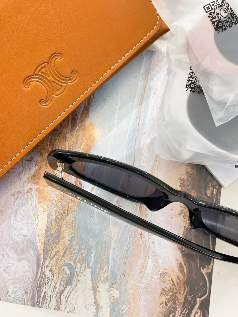 CELINECL40279USIZE57口17135