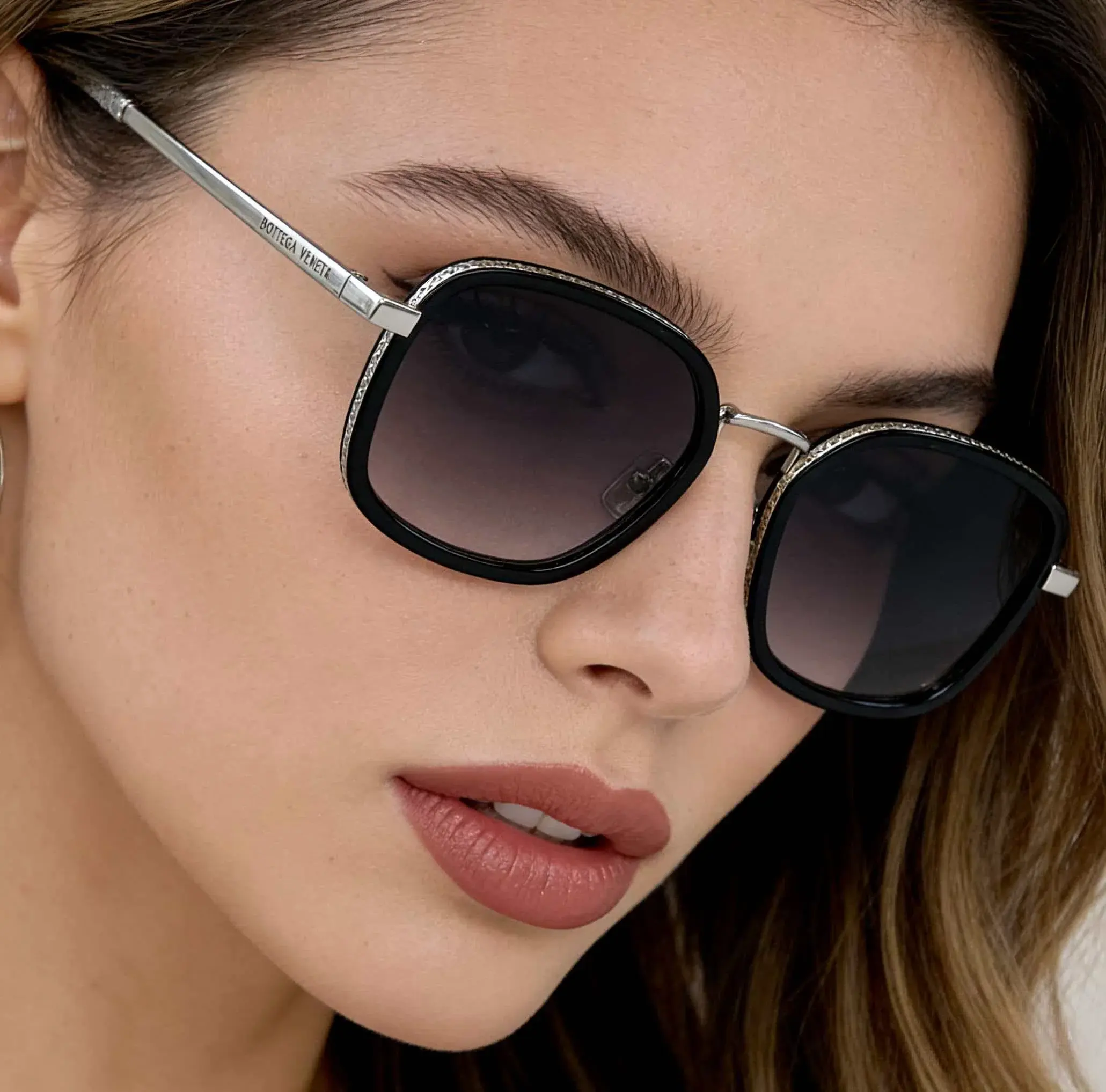 BV1427OASIZE52口22145