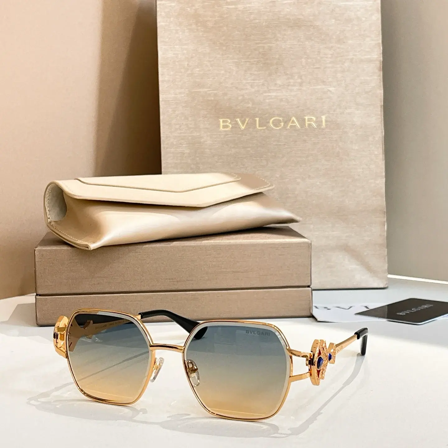 BV1819LUSIZE56口17145