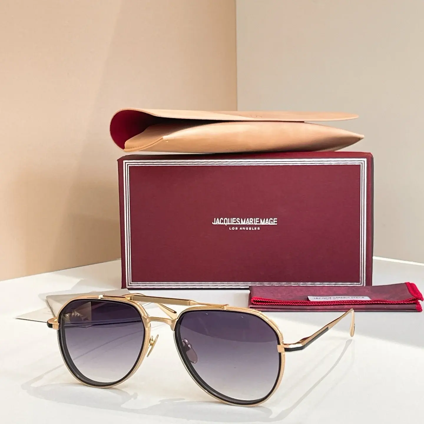 COMMANDERSIZE56口19