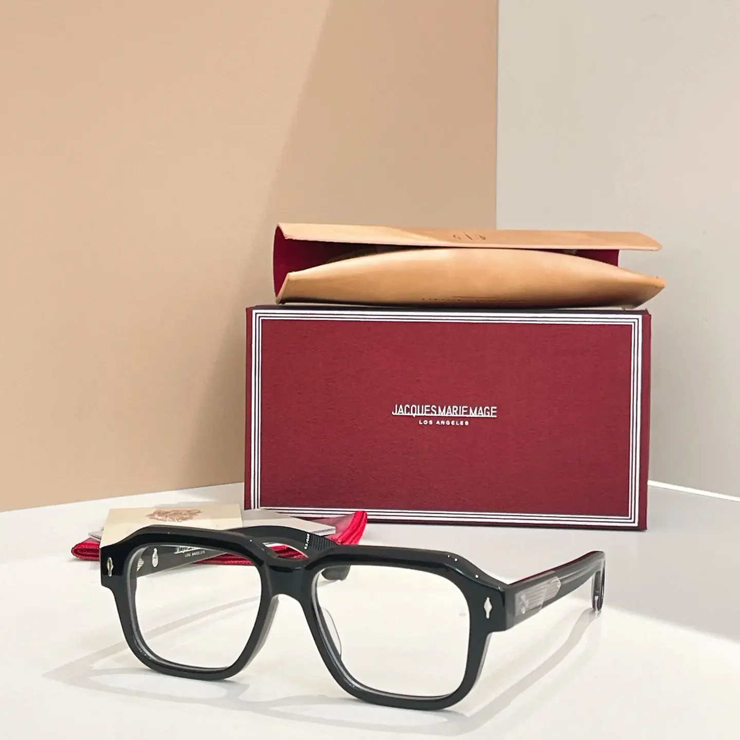 VIVIENNEI_OPTSIZE55口19