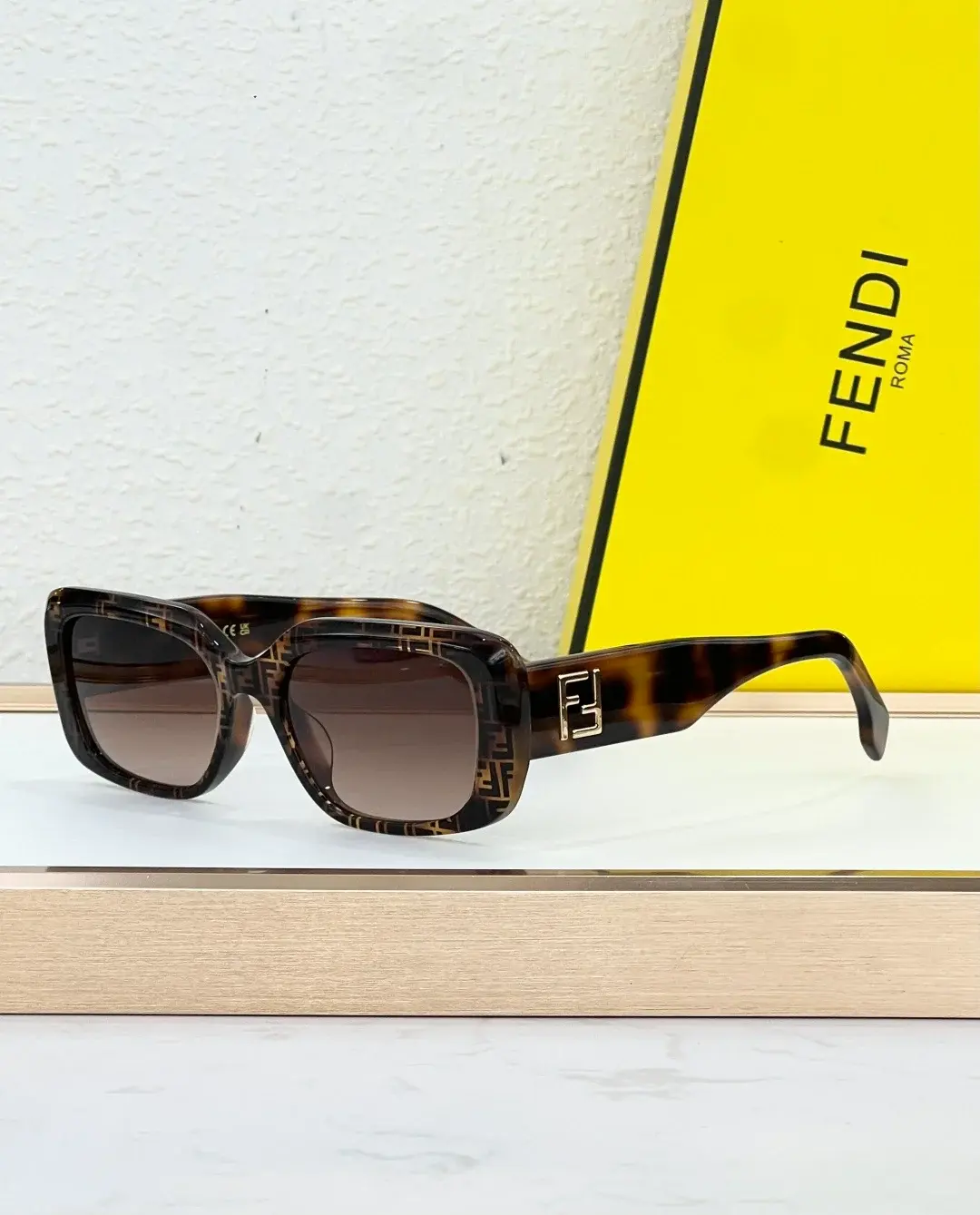 FE50118USIZE52口18145